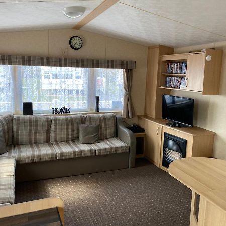 3 Bedroom 8 Berth Standard Basic Caravans With Hot Tub,Mountain Bikes Tattershall Buitenkant foto